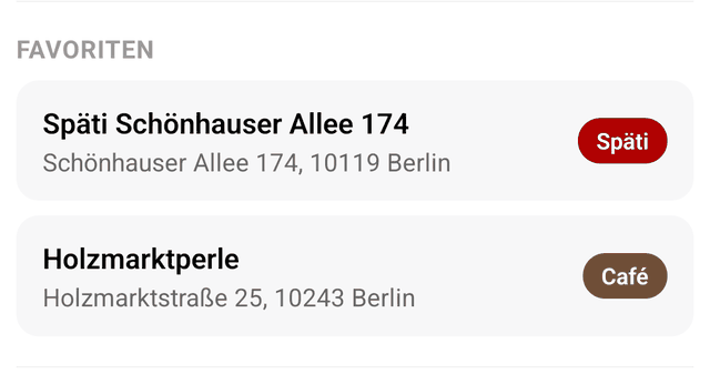 Der Bereich Favoriten im Profil mit einem gespeicherten Ort, seiner Adresse und seiner Kategorie.